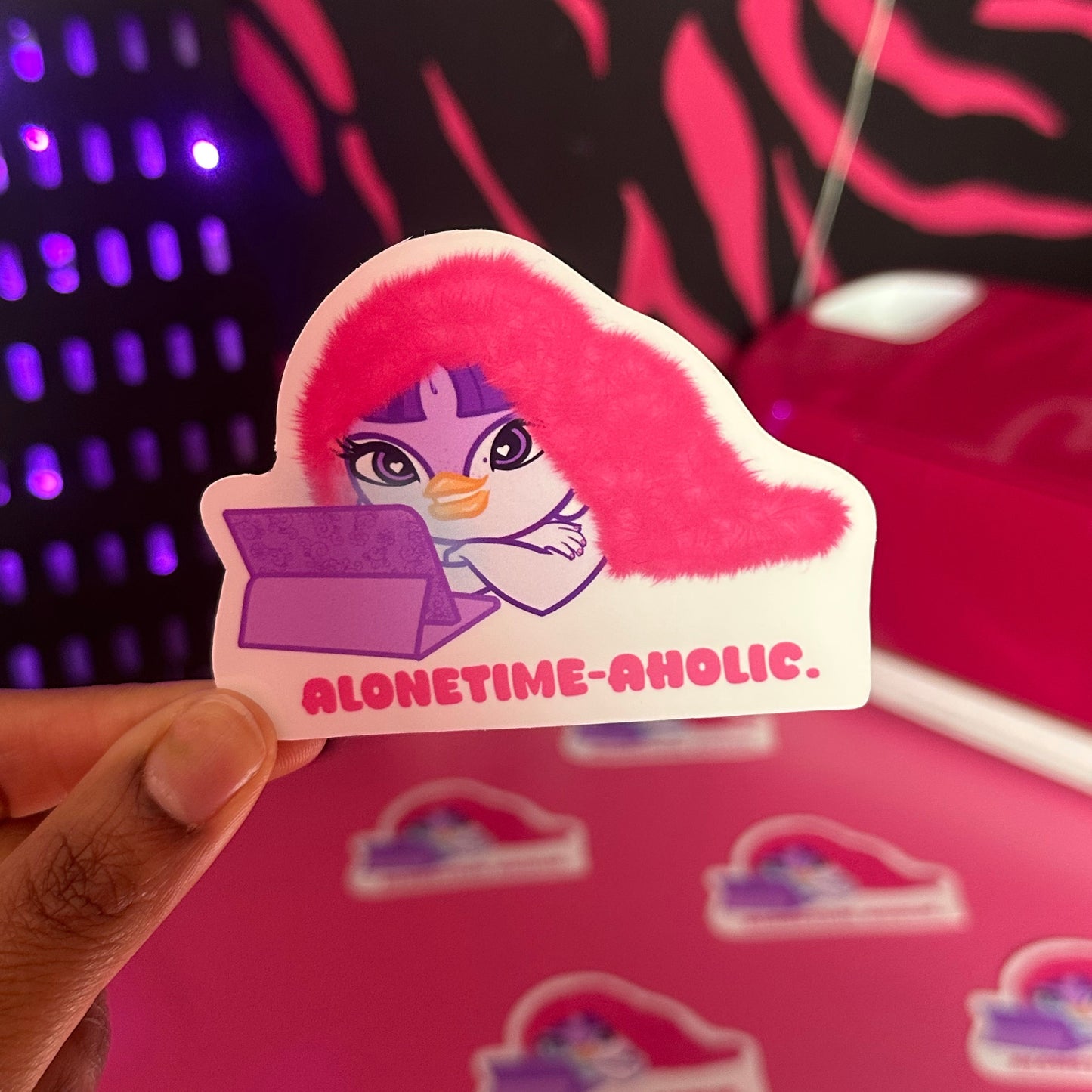 Alonetime-aholic