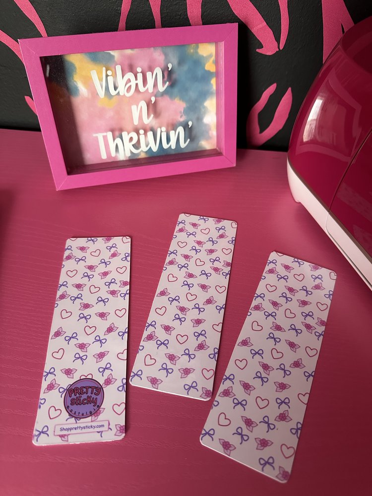 Bows & Hearts Bookmark