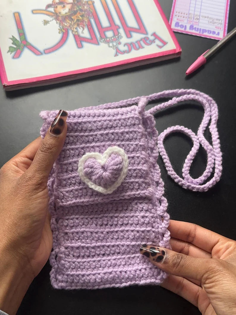 Crochet Heart Crossbody Bag for Phones