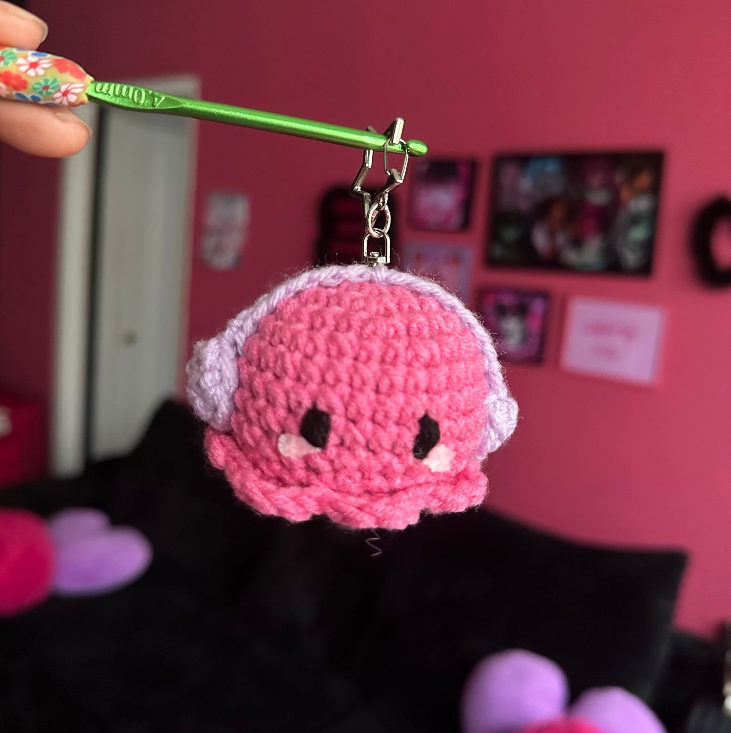 Octopus w/ Earmuffs Keychain